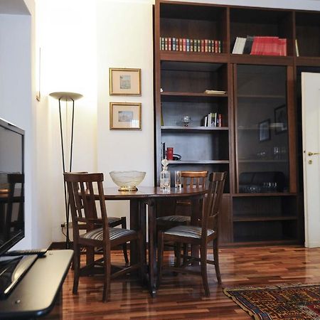Appartamento Milano Brera District Esterno foto